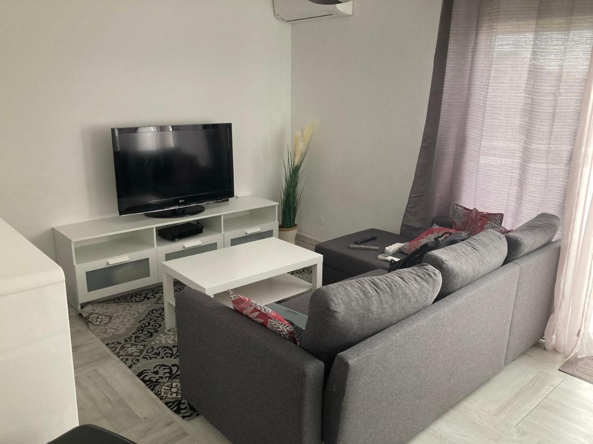 Superbe Appartement T3 Avec Piscine Монпелие Екстериор снимка