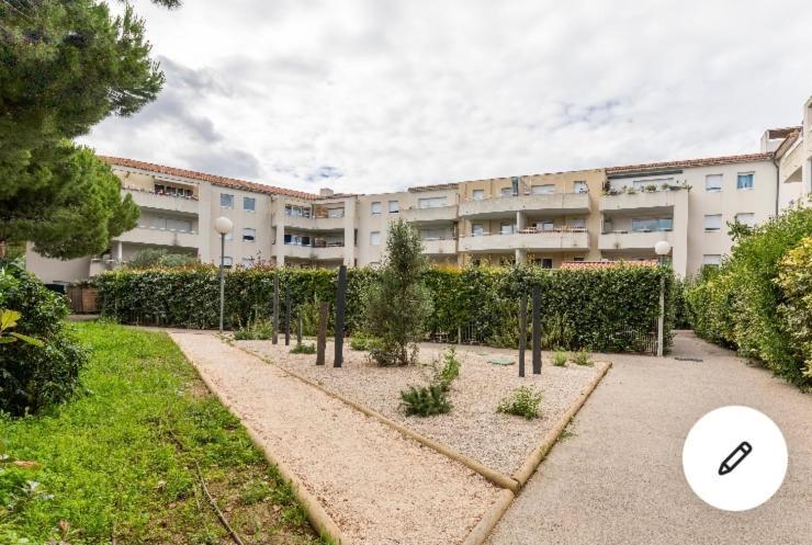 Superbe Appartement T3 Avec Piscine Монпелие Екстериор снимка